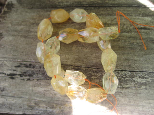 Citrine Beads  warms, cleanses, and energizes 3671